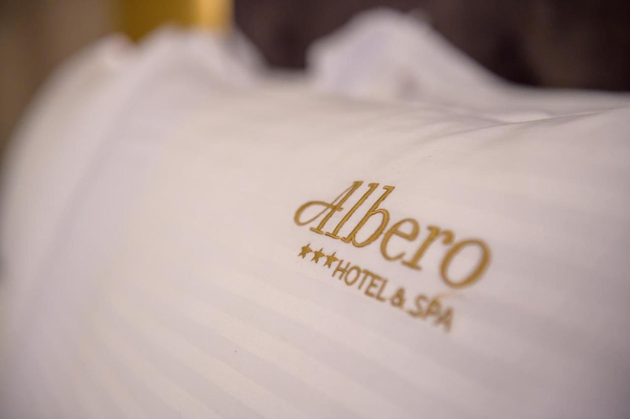 Albero Hotel Πέραμα Εξωτερικό φωτογραφία